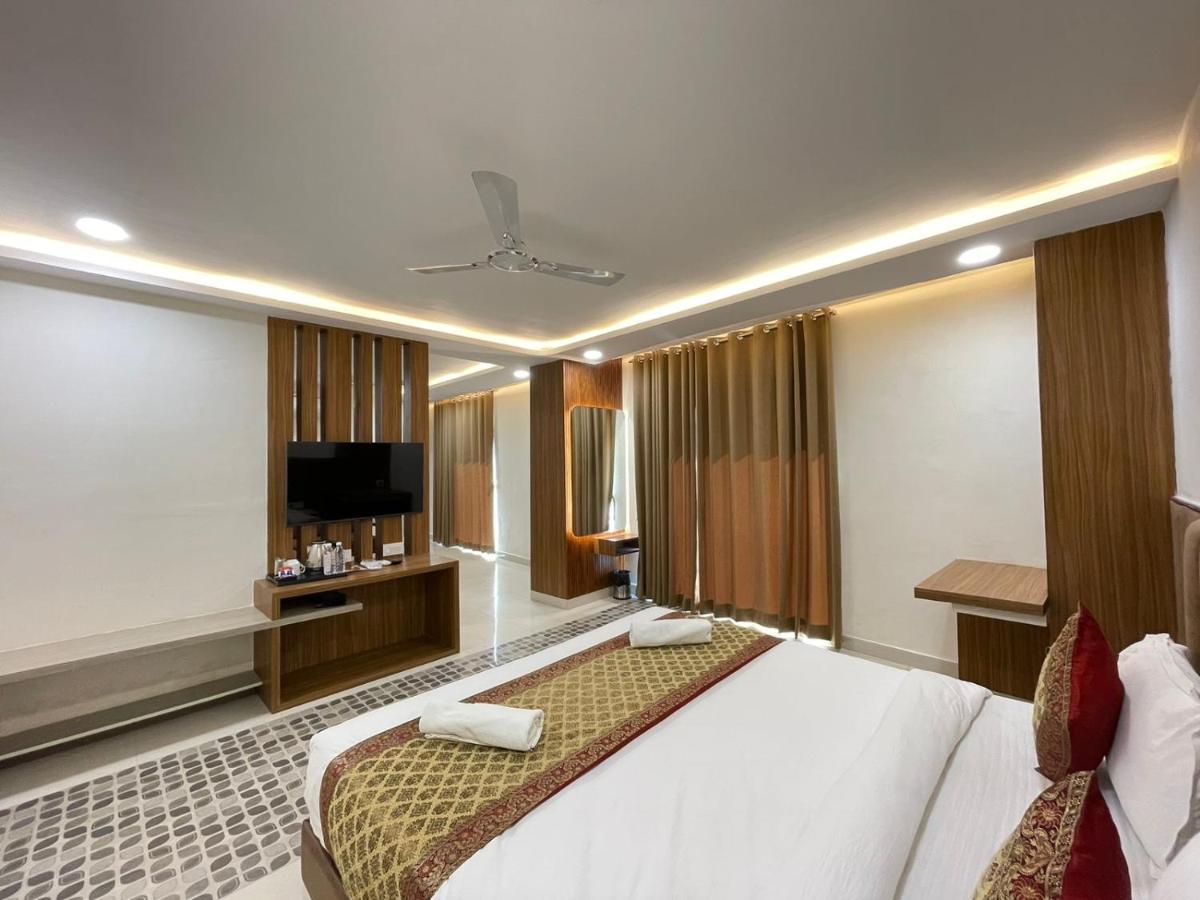 Hotel Santoor Βαρανάσι Εξωτερικό φωτογραφία